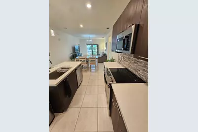 8301 NW 41st St #B-402, Doral, FL 33166 - Photo 5