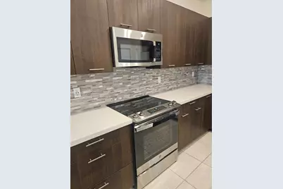 8301 NW 41st St #B-402, Doral, FL 33166 - Photo 9