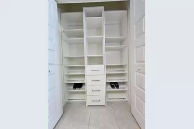 8301 NW 41st St #B-402, Doral, FL 33166 - Photo 25