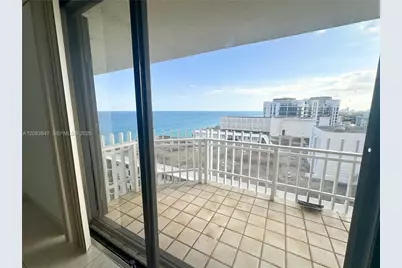 6061 Collins Ave #23B, Miami Beach, FL 33140 - Photo 7