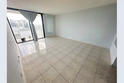 6061 Collins Ave #23B, Miami Beach, FL 33140 - Photo 3