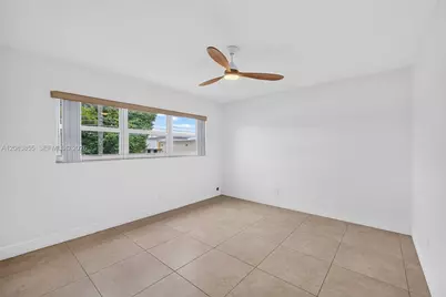 5203 NE 24th Ter #B211, Fort Lauderdale, FL 33308 - Photo 11