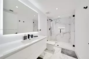 1850 S Ocean Dr, Hallandale Beach, FL 33009 - Photo 31