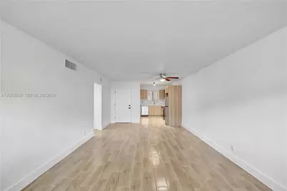 1939 Jefferson St #103, Hollywood, FL 33020 - Photo 21