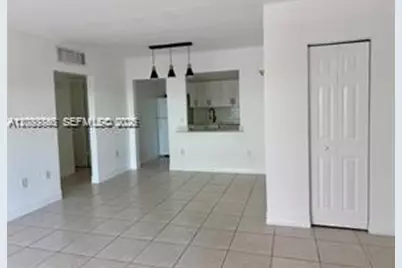 290 Sunrise Dr #301, Key Biscayne, FL 33149 - Photo 5