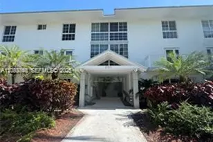290 Sunrise Dr, Key Biscayne, FL 33149 - Photo 1