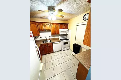 7680 NW 1st St #107, Margate, FL 33063 - Photo 5