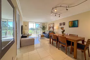 8900 Washington Blvd, Pembroke Pines, FL 33025 - Photo 5