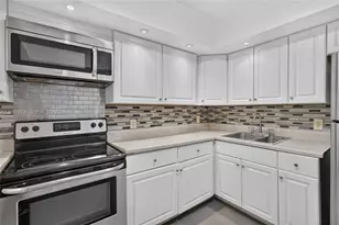 1939 Jefferson St, Hollywood, FL 33020 - Photo 19