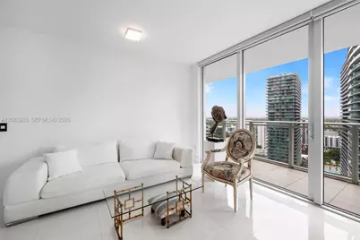 1080 Brickell Ave #2509, Miami, FL 33131 - Photo 11