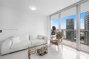 1080 Brickell Ave, Miami, FL 33131 - Photo 11