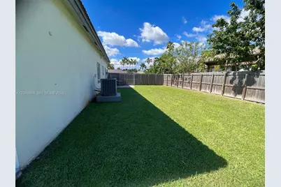 21731 SW 127th Ct #B, Miami, FL 33170 - Photo 9