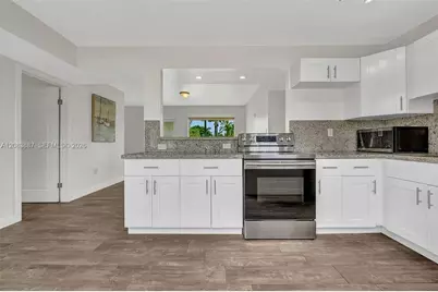 11250 SW 46th St, Miami, FL 33165 - Photo 7