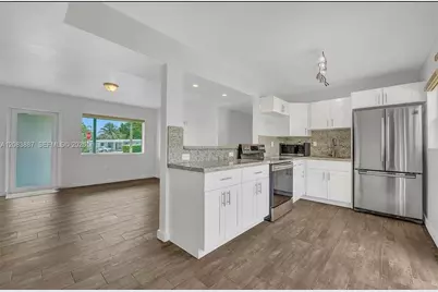 11250 SW 46th St, Miami, FL 33165 - Photo 13
