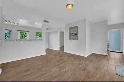 11250 SW 46th St, Miami, FL 33165 - Photo 13