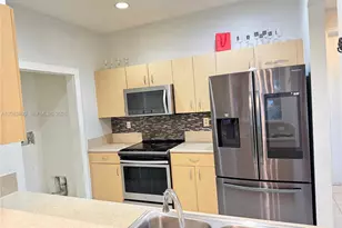 1017 NE 42nd Pl, Homestead, FL 33033 - Photo 5