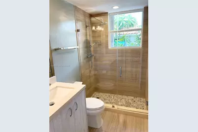 4555 N Jefferson Ave, Miami Beach, FL 33140 - Photo 23