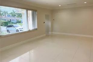 4555 N Jefferson Ave, Miami Beach, FL 33140 - Photo 3