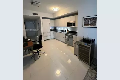 1010 Brickell Ave #2308, Miami, FL 33131 - Photo 3