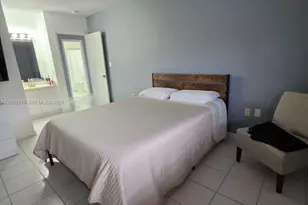 10101 W Okeechobee Rd, Hialeah Gardens, FL 33016 - Photo 13