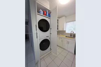 10101 W Okeechobee Rd #10-202, Hialeah Gardens, FL 33016 - Photo 9