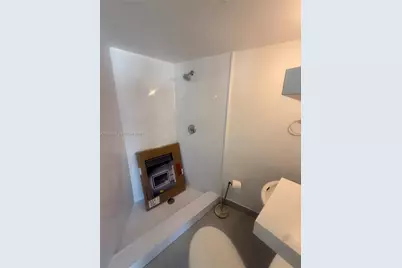 1881 Washington Ave #5B, Miami Beach, FL 33139 - Photo 17