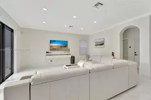 2102 SW 176th Ave, Miramar, FL 33029 - Photo 15
