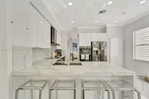 2102 SW 176th Ave, Miramar, FL 33029 - Photo 11