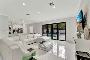 2102 SW 176th Ave, Miramar, FL 33029 - Photo 17