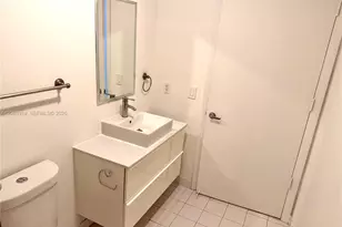 690 SW 1st Ct, Miami, FL 33130 - Photo 17