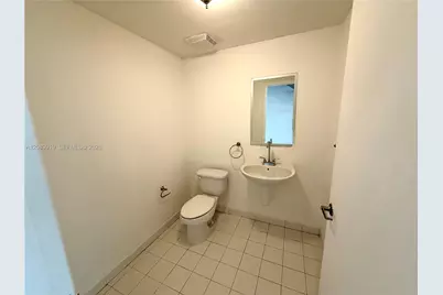 690 SW 1st Ct #2322, Miami, FL 33130 - Photo 19