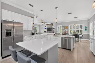 9970 Rookery Cir, Other City - In The State Of Florida, FL 33928 - Photo 17