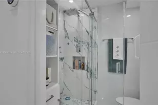 770 NE 69th St, Miami, FL 33138 - Photo 15