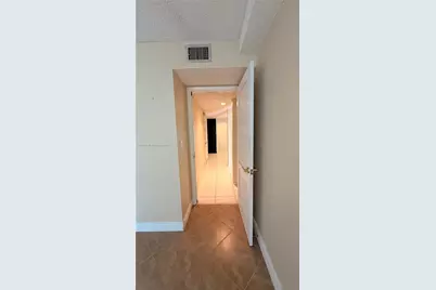 3720 Inverrary Dr #1W, Lauderhill, FL 33319 - Photo 23