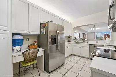 10710 NW 66th St #313, Doral, FL 33178 - Photo 7