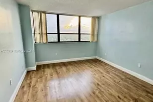 5600 N Flagler Dr, West Palm Beach, FL 33407 - Photo 3