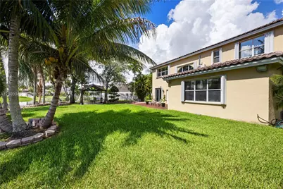 18806 NW 23rd Pl, Pembroke Pines, FL 33029 - Photo 47
