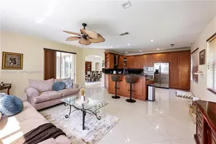 18806 NW 23rd Pl, Pembroke Pines, FL 33029 - Photo 19