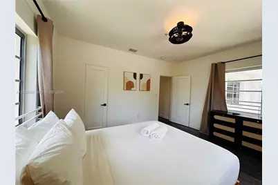 1032 Michigan Ave #B, Miami Beach, FL 33139 - Photo 17