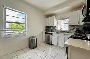 1032 Michigan Ave, Miami Beach, FL 33139 - Photo 9