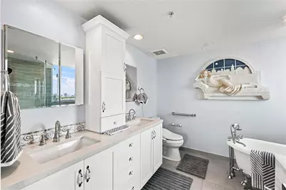 1755 E Hallandale Beach Blvd #1403E, Hallandale Beach, FL 33009 - Photo 21