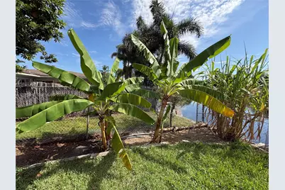 8250 NW 66th Ter, Tamarac, FL 33321 - Photo 5