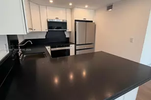 2900 NE 30th St, Fort Lauderdale, FL 33306 - Photo 11