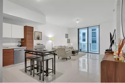 1010 SW 2nd Ave #2005, Miami, FL 33130 - Photo 3
