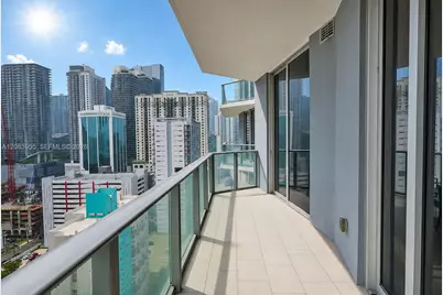 1010 SW 2nd Ave #2005, Miami, FL 33130 - Photo 11