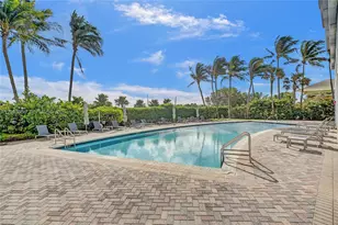 6515 Collins Ave, Miami Beach, FL 33141 - Photo 27