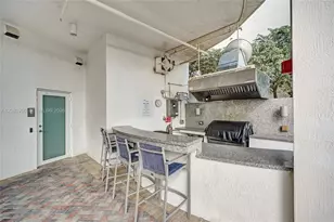 6515 Collins Ave, Miami Beach, FL 33141 - Photo 25