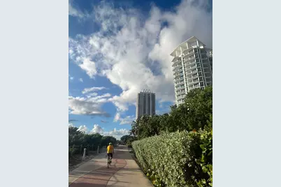 6515 Collins Ave #1707, Miami Beach, FL 33141 - Photo 15