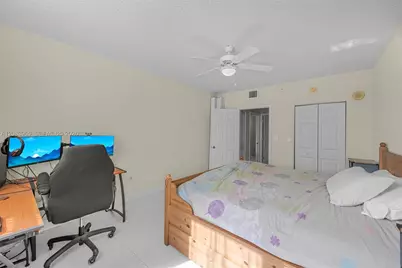2000 N Bayshore Dr #408, Miami, FL 33137 - Photo 19