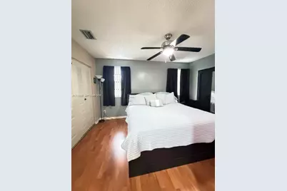 10726 NW 11th St, Pembroke Pines, FL 33026 - Photo 7